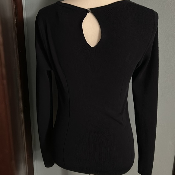 GUC Ann Taylor Navy and Black Warm Sweater Size Medium (would fit small though) - Picture 2 of 8